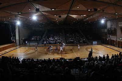 St. Olaf College Athletics