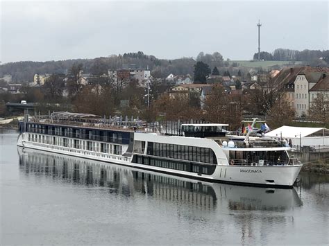 AmaWaterways Danube River Cruise. My Twitter Moments Story - Tips For Travellers