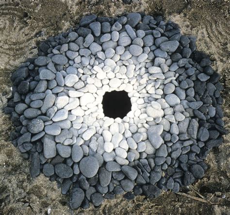 Andy Goldsworthy Land Art