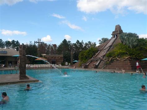 Disney Coronado Springs Pool - What is So Good About It? - EverythingMouse Guide To Disney