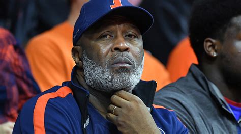 Lovie Smith beard: Illinois fans get replica of coach's beard - Sports ...