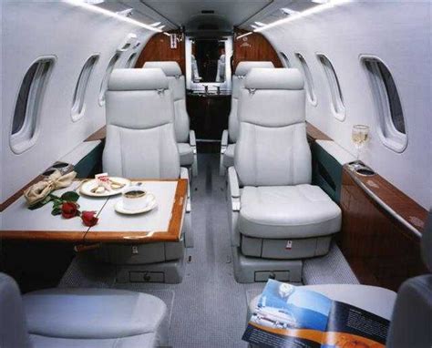 Bombardier Learjet 40 Specs and Description