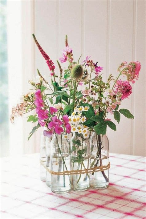 Frühlingsblumen Deko bringt Freude und Farbe in die Wohnung | Deko blumen, Frühlingsblumen ...