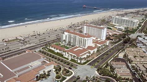 The Waterfront Beach Resort // A Hilton Hotel | Huntington Beach, CA ...