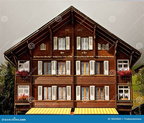 Traditional Swiss Chalet Royalty Free Stock Photo - Image: 18224565