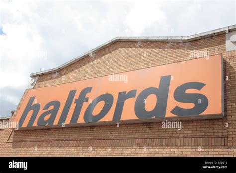 Halfords logo hi-res stock photography and images - Alamy