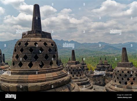 Buddha Stupa, Borobudur Stock Photo - Alamy