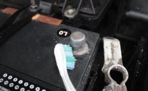 How to Clean Car Battery Terminals With Baking Soda | It Still Runs