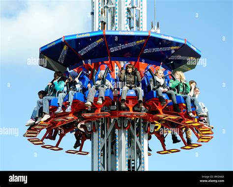 Exhilerating fairground ride hi-res stock photography and images - Alamy