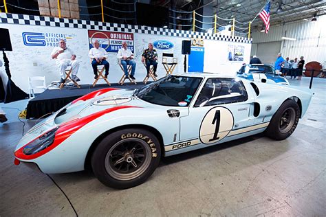 Watch! Original Ford GT40 From 1966 24 Hours of Le Mans at Shelby Event