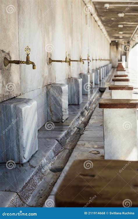 Washing Area before Entering in Mosque. Ablution Room Stock Photo - Image of area, faith: 211914668