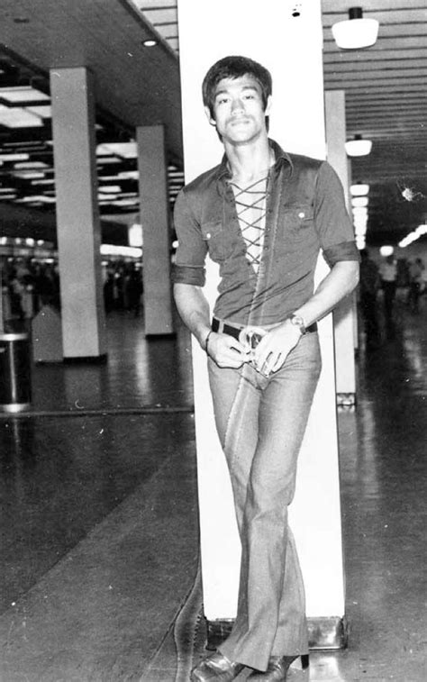 bruce lee fashion - Google Search | Bruce lee photos, Bruce lee ...