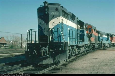 2003 Great Northern EMD GP20 at Denver, Colorado by E.D. Motis