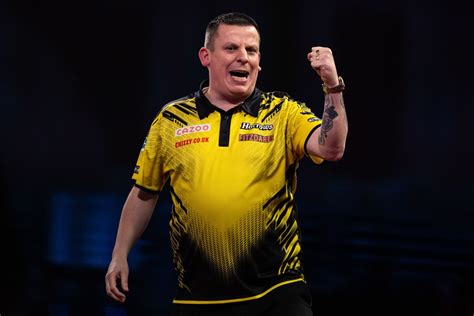 Dave Chisnall beats Luke Humphries to win fourth European Tour title | The Independent