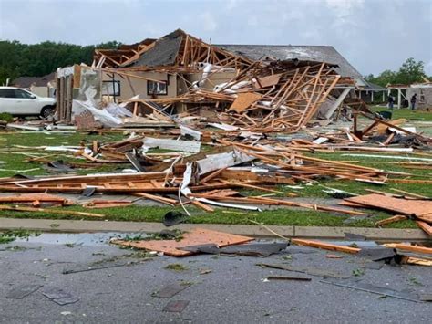 Six dead, hundreds of homes damaged as tornadoes strike Mississippi, Louisiana | Gephardt Daily