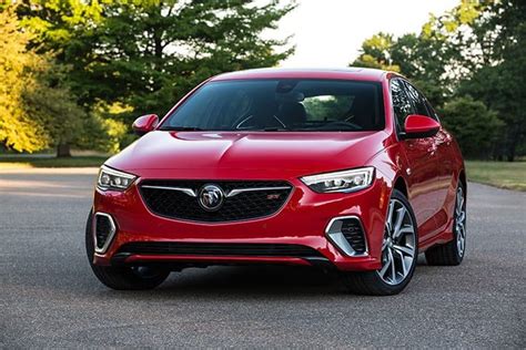 The Buick Regal GS is a German sports sedan with a serious discount ...