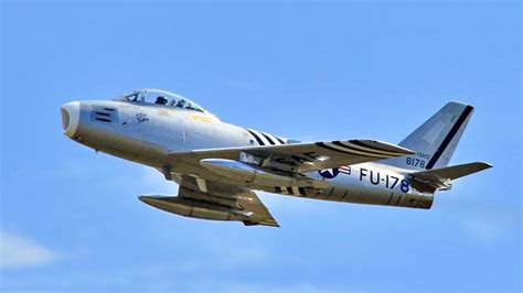 North American F-86 Sabre Jet Fighter - YouTube