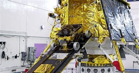 chandrayaan 2:Here’s Your First Look At India’s Chandrayaan 2 Moon Rover Named Pragyan