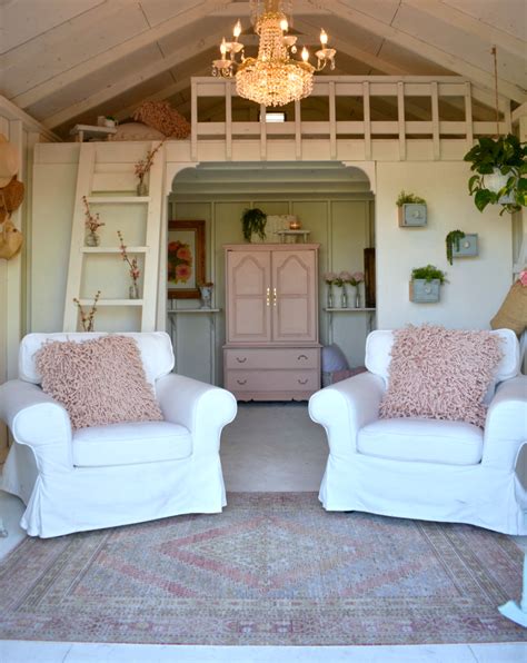 She Shed Inspiration: 12 Dreamy Spaces - Susan Said... WHAT?! | Shed interior, Shed homes, She ...