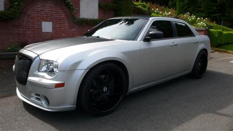 2006 Chrysler 300C SRT8 Custom | M Car Company