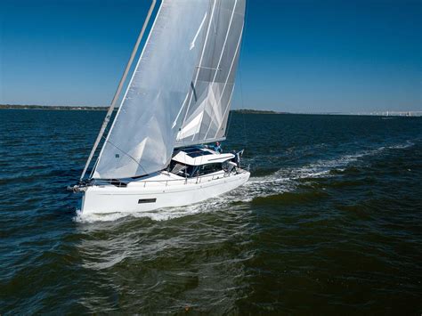 2023 Boat of the Year: Best Full-Size Cruiser | Cruising World