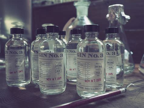 Gin No 3 | Gin, Vodka bottle, Vodka