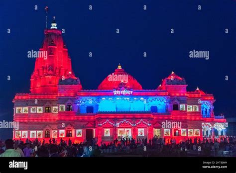 Night view of illuminated Prem Mandir, Vrindavan, Mathura District ...