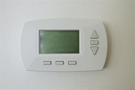 Why Is My Thermostat Blank? | HVAC Service, Repair, Replace, Install