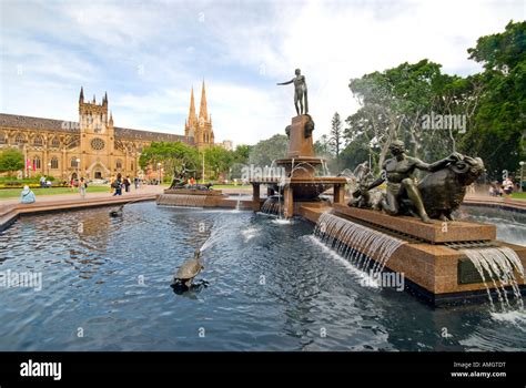 Fountain in Hyde Park downtown Sydney with the Australian Museum in the ...