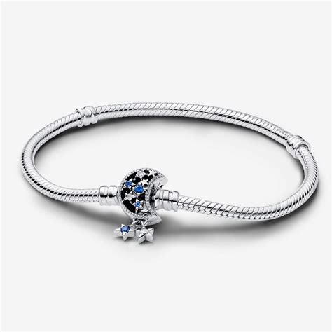 Pandora Moments Sparkling Moon Clasp Snake Chain Bracelet | Pandora UK