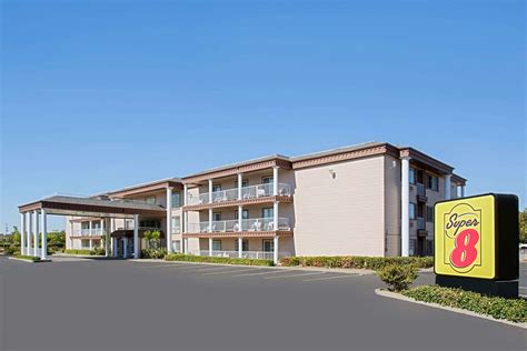 Super 8 Hotel Oroville - CA 70, Exit 47, CA - See Discounts