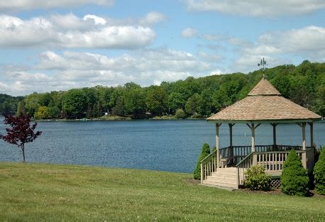 Treasure Lake | Golf Lake Resort Community DuBois PA