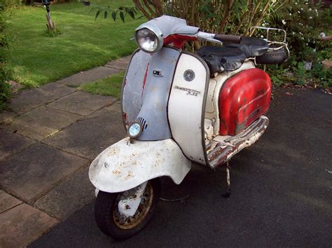 Lambretta Li 150 Series 2, 1960 completely original, for restoration