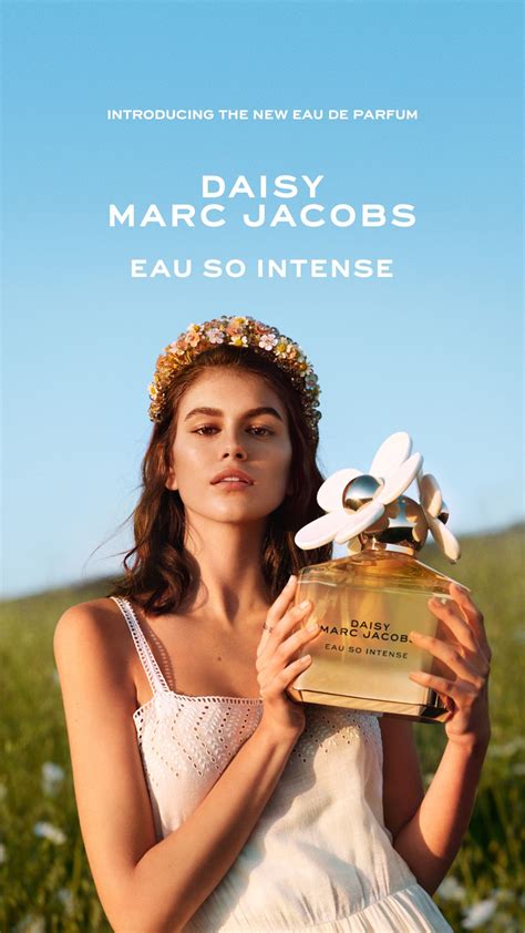 Daisy Marc Jacobs | Hottest female celebrities, Beauty skin care, Beauty