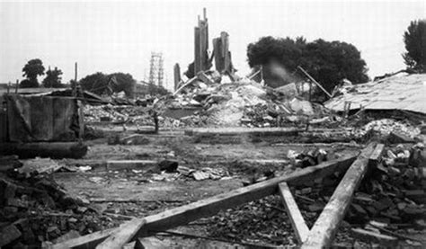 Rare Images of 1976 Great Tangshan Earthquake - China Underground