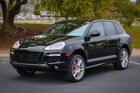 Place Bid - DT: 39k-Mile 2009 Porsche Cayenne Turbo | PCARMARKET