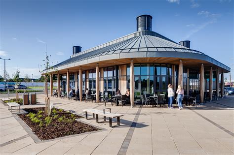 Everards Meadows – Cycle Centre and Café – Franklin Ellis Architects