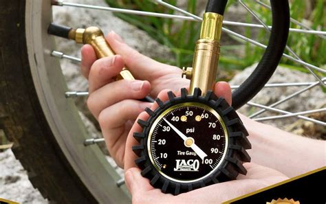 Top 10 Best Tire Pressure Gauges in 2020 Reviews - Show Guide Me