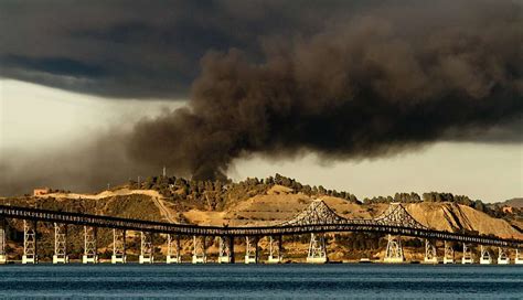 Fire at Chevron refinery in Richmond