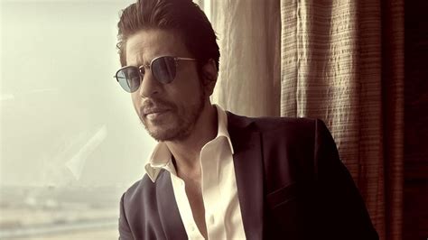 PHOTOS: Shah Rukh Khan Suits Up As He Kickstarts Dunki Promotions In Style