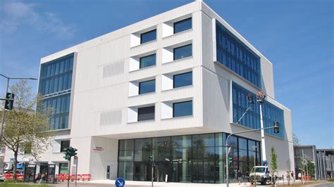 Siemens Healthineers opens state-of-the-art education and development center in Erlangen, Germany