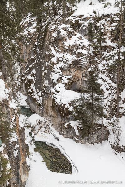 Johnston Canyon Winter Hike- Hiking Johnston Canyon in Winter