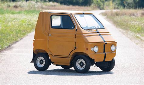 World’s SMALLEST cars to be auctioned off next month in the UK - would you drive it? | Express.co.uk