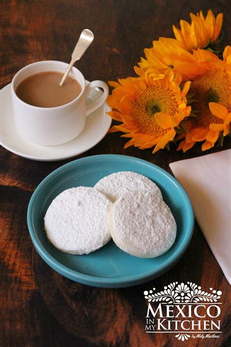 Easy Mexican - Sevillanos Style Polvorones - Mexico in My Kitchen