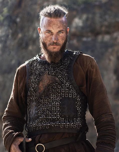 30 best Ragnar Lothbrook Costume images on Pinterest | Middle ages, Costume ideas and Costumes