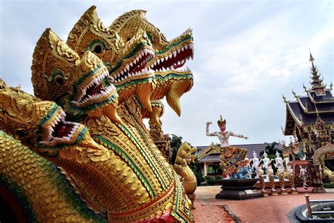 The Craziest, Coolest Northern Thailand Temple Most People Have Never ...