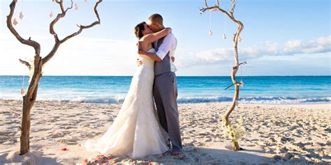 Turks and Caicos Destination Wedding Guide | Visit Turks and Caicos Islands