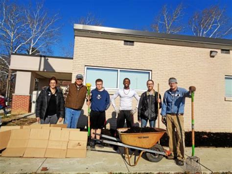 CCIU selects Downingtown Library for service project – Daily Local