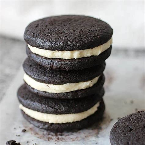 Homemade Oreo Cookies - Vintage Kitchen Notes