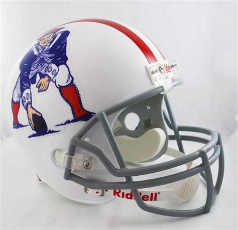 New England Patriots Helmet 1961-64 Throwback Deluxe Replica Full Size by Riddell | Sports ...